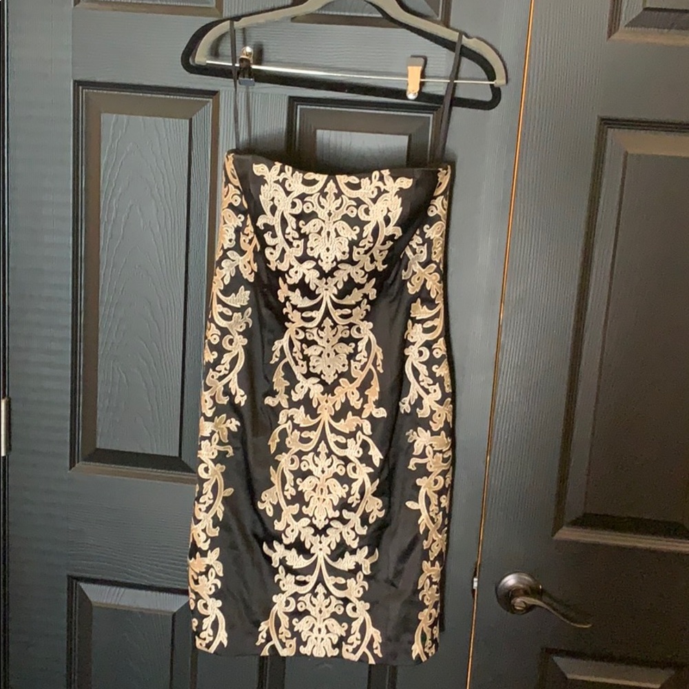 Elegant dress with beautiful detail
